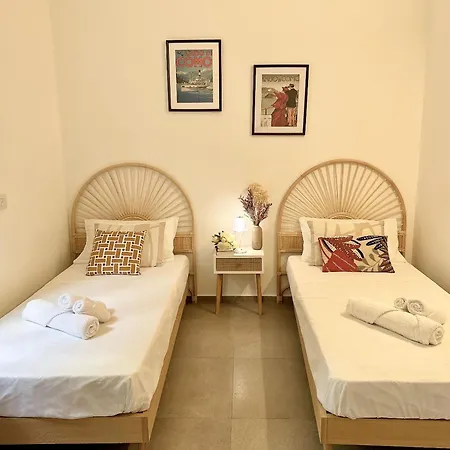 Apartment Charme Como